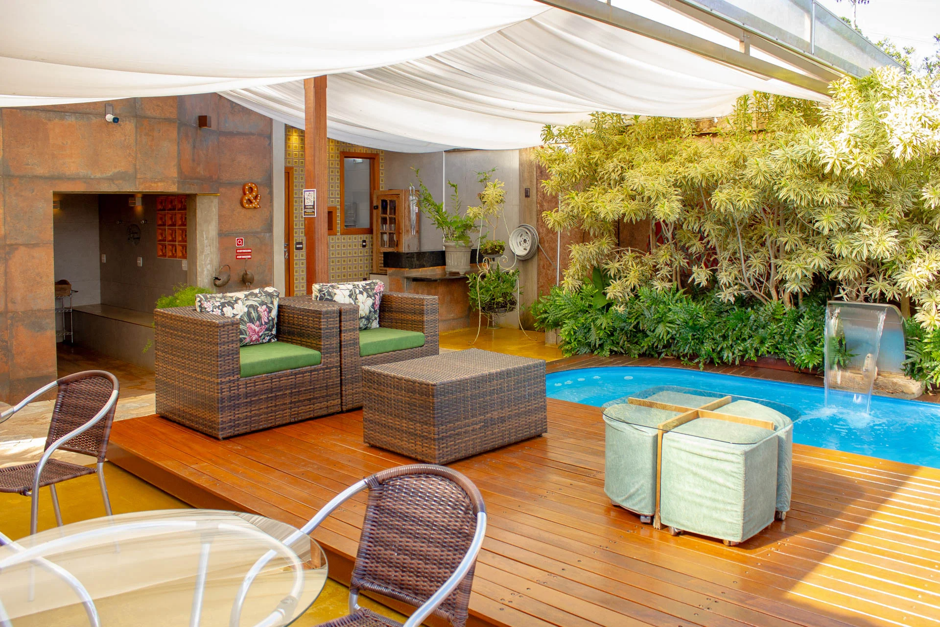 area-piscina-sauna-13